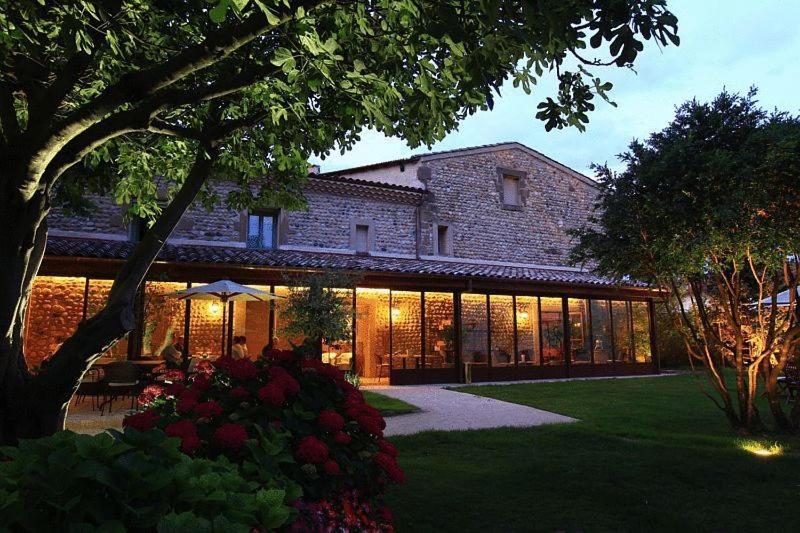 Hotel & Restaurants - Maison Chabran Pont-de-lʼIsère Zewnętrze zdjęcie