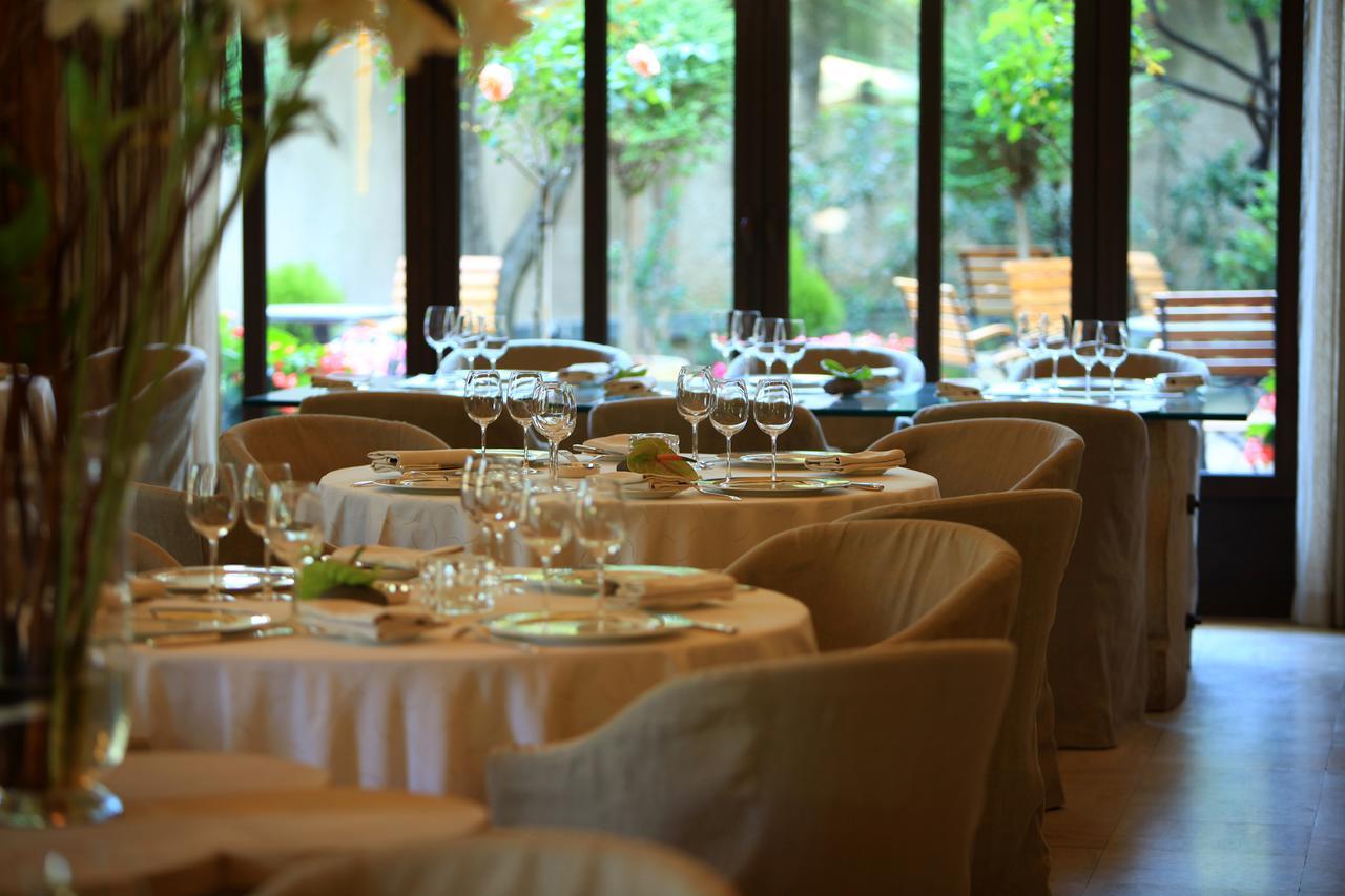 Hotel & Restaurants - Maison Chabran Pont-de-lʼIsère Zewnętrze zdjęcie